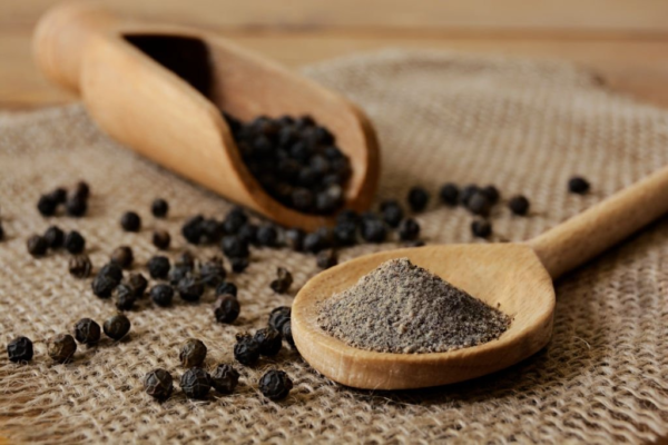 Top Organic Vietnamese Black Pepper